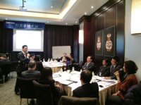 5d81dc8e81b93.jpg 上??赡透#ǖ沦Y)中層課程現(xiàn)場(chǎng).jpg